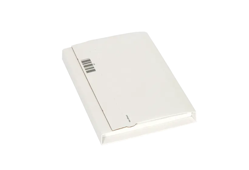 B 1 (b) weiß Wellpapp-Universal- und Buchverpackun, mit Aufreißband und 3 Klebestreifen, Außendecke weiß