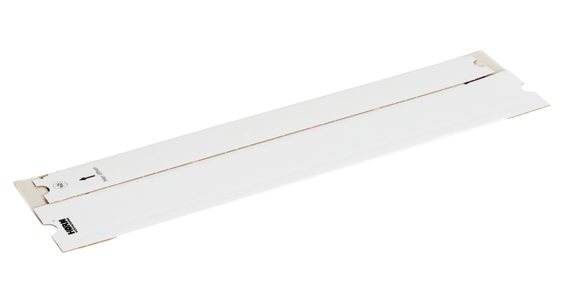 Wellpapphülse quaderförmig, außen weiß, (Außenmaß ca. 110x80x630 mm), mit Selbstklebeverschluss auf beiden Seiten und Aufreißfaden auf einer Seite